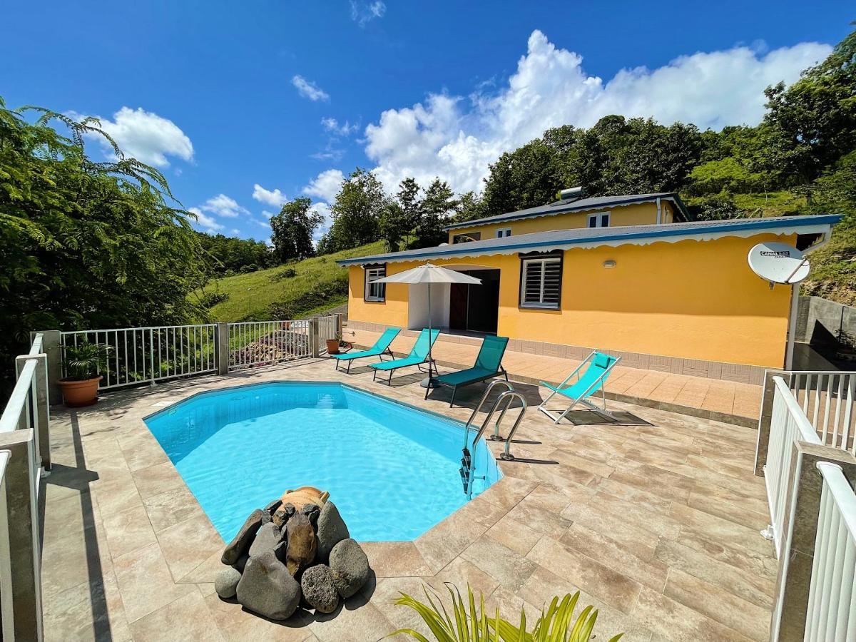 La Villa Ixora, Magnifique Villa Avec Piscine เลส์อาบิมส์ ภายนอก รูปภาพ